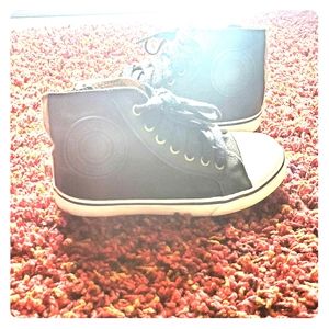 Boys Burberry sneakers